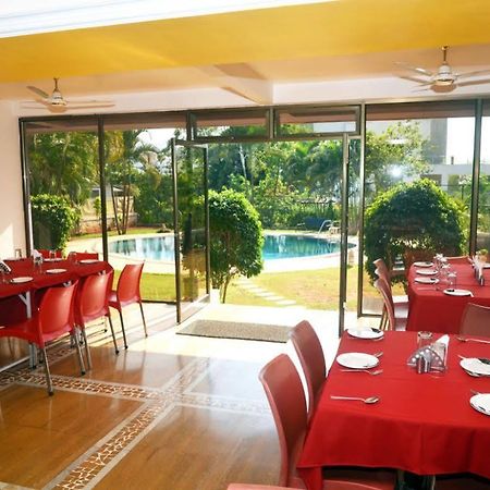 Sapphire Hotel Lonavala Exterior foto