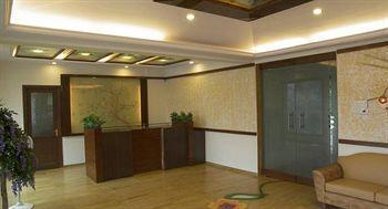 Sapphire Hotel Lonavala Exterior foto